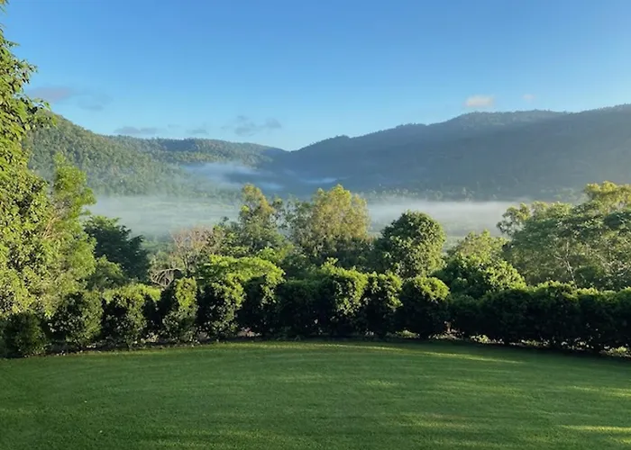 Seclude Rainforest Retreat (Adults Only)